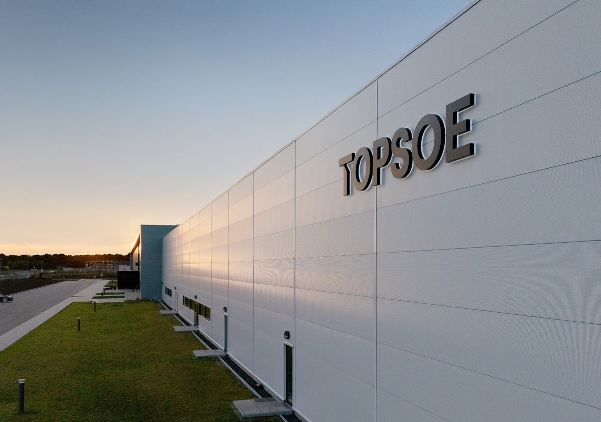 Annual-report-2025-featured-resources