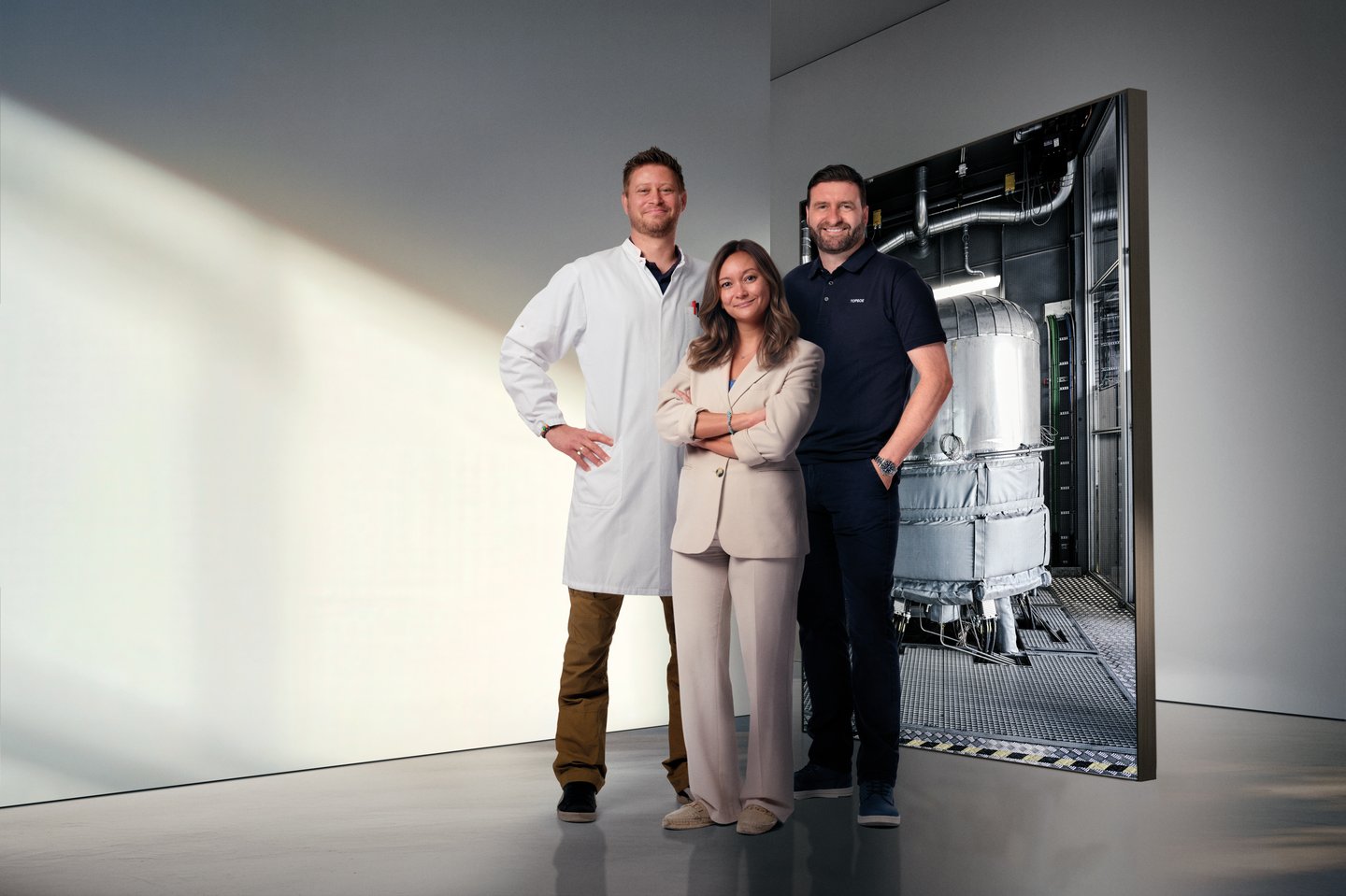 3 Topsoe employees