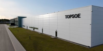 In October 2025, Topsoe inaugurated it’s SOEC manufacturing facility in Herning, Denmark. Topsoe and Maersk Training will ensure highest safety standards in the Power-to-X industry. Photo: Topsoe