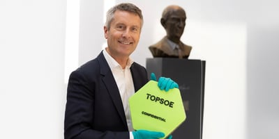 Topsøe family receives PwC’s Honorary Award 2025