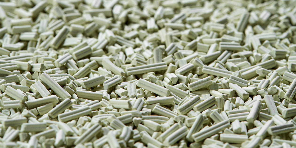 TK-930 D-wax™ – A tiny dewaxing catalyst with a major impact on SAF production featured image