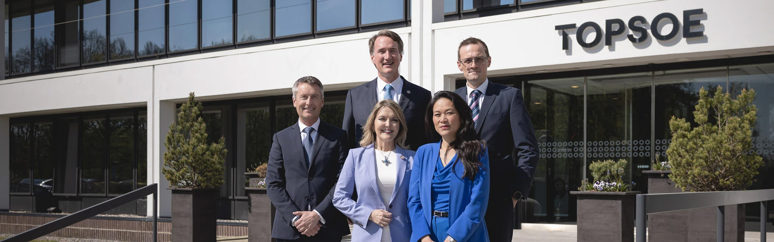 Topsoe announces ‘Topsoe STEM Scholarship’ initiative in Chesterfield, Virginia during Governor Youngkin’s Visit to HQ featured image